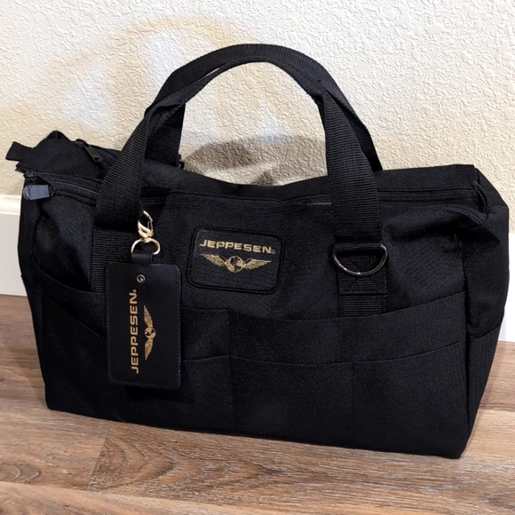 Jeppersen Flight Bag / Book Bag / Travel Bag / Computer Bag & 1998 Airway Manual - Picture 2 of 8